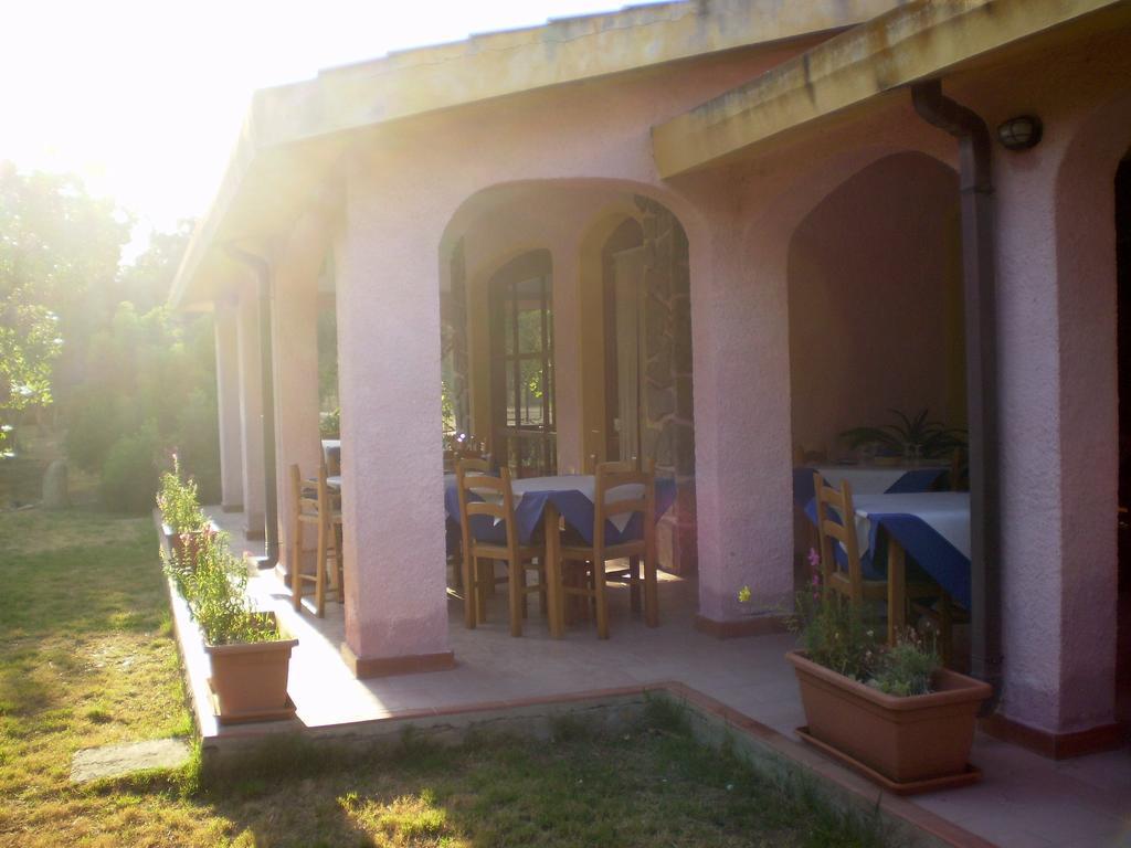 Hotel S'Obreschida Castiadas Exterior photo